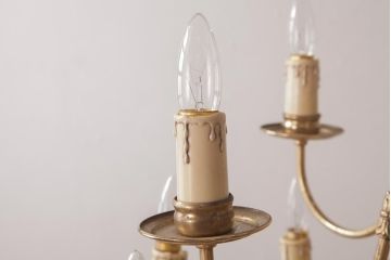 ベルギー　金属製　洗練されたつくりと大振りサイズが豪華なビンテージの15灯シャンデリア(天井照明、吊り下げ照明)