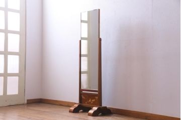 アンティーク雑貨　中古　山本幸三郎作　輪島塗　梨地蔦蒔絵　上品な高級感漂う姿見(鏡、ミラー)
