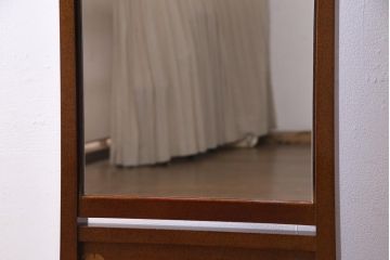 アンティーク雑貨　中古　山本幸三郎作　輪島塗　梨地蔦蒔絵　上品な高級感漂う姿見(鏡、ミラー)