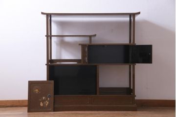 中古　山本幸三郎　輪島塗　梨地　研ぎ出し蒔絵　草花の図　飾棚(飾り棚、茶棚)(定価約300万円)