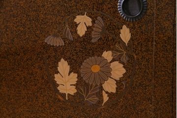 中古　山本幸三郎　輪島塗　梨地　研ぎ出し蒔絵　草花の図　飾棚(飾り棚、茶棚)(定価約300万円)