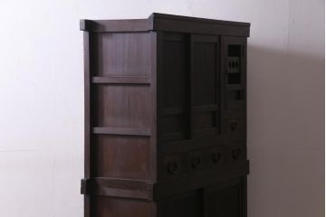 アンティーク家具　和製アンティーク　四尺　和モダンな雰囲気の丸桟引き戸の近江水屋箪笥(時代箪笥)