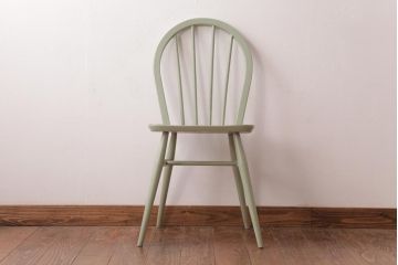 イギリスビンテージ　ペイント家具　ERCOL(アーコール)　優しげなカラーが魅力のフープバックチェア(椅子、ダイニングチェア)