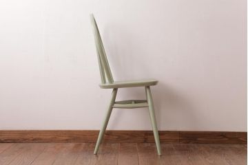 イギリスビンテージ　ペイント家具　ERCOL(アーコール)　優しげなカラーが魅力のフープバックチェア(椅子、ダイニングチェア)