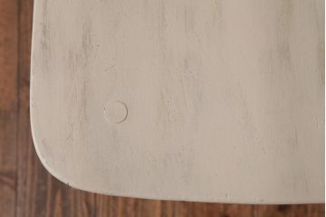 イギリスビンテージ　ペイント家具　ERCOL(アーコール)　優しげなアイボリーカラーが魅力のフープバックチェア(椅子、ダイニングチェア)