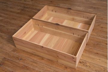 アンティーク家具　和製アンティーク　前面桐材　リメイク　渋くて格好良い鉄脚付き箪笥リビングボード(テレビ台、アンティークチェスト、引き出し、桐箪笥、桐たんす)(1)