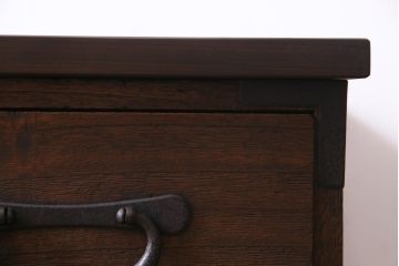 アンティーク家具　大正昭和初期　前面桐材　脚付リメイク　丸金具が印象的な3段箪笥リビングボード(テレビ台、アンティークチェスト、引き出し、桐箪笥、桐たんす)