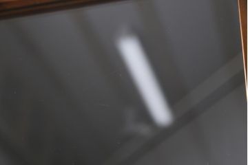 レトロ家具　昭和中期　ナラ材突板　素朴な温かみ漂うレトロなコーナーキャビネット(サイドキャビネット、収納棚、戸棚)(R-035682)