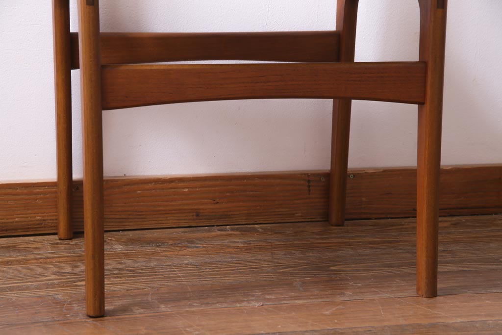 ヴィンテージ家具　デンマーク　北欧　erik buch(エリック・バック)を彷彿させるビンテージチェア(ダイニングチェア、椅子)