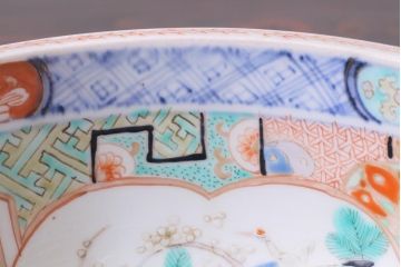古民具・骨董　江戸期　古伊万里　色絵　緻密な描き込みの7寸深皿(鉢、和食器)