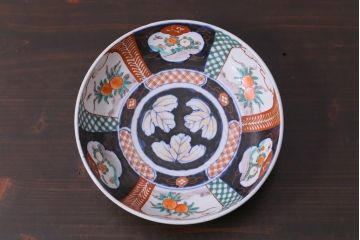 骨董　明治期　深い藍色と朱色の対比が印象的な色絵皿(和食器)