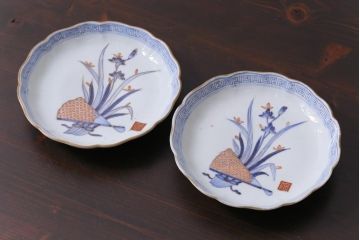古民具・骨董　江戸期　扇と水仙　細かく描き込まれた図柄の7寸皿(和食器)2枚セット