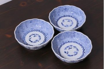 古民具・骨董　幕末期　伊万里　微塵唐草文　なます皿(鉢、和食器)3枚セット