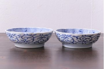 古民具・骨董　幕末期　伊万里　微塵唐草文　なます皿(鉢、和食器)2枚セット