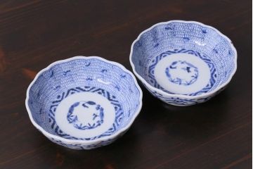 古民具・骨董　幕末期　伊万里　微塵唐草文　なます皿(鉢、和食器)2枚セット