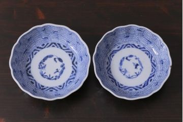 古民具・骨董　幕末期　伊万里　微塵唐草文　なます皿(鉢、和食器)2枚セット