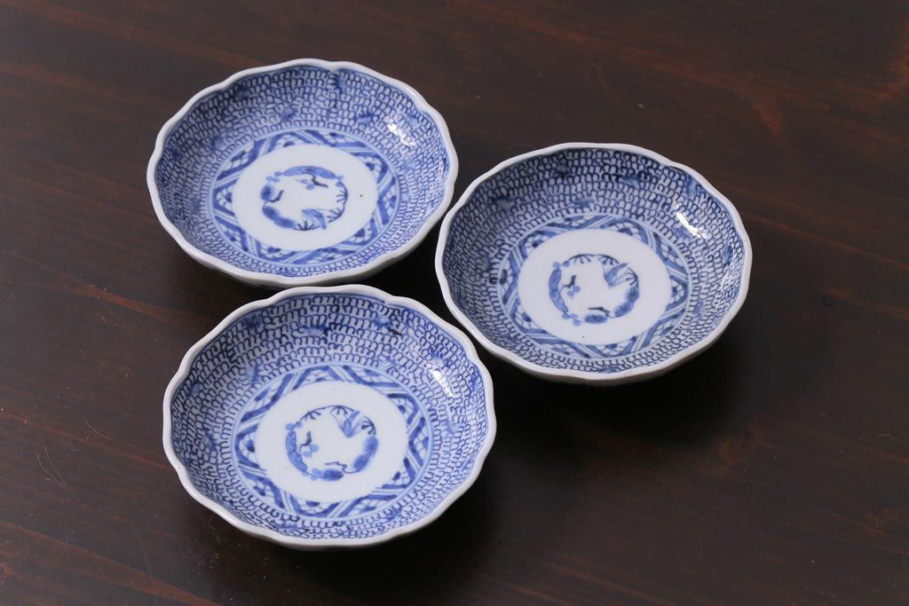江戸後期　伊万里　成化年製　微塵(みじん)唐草・蛸唐草文　染付小皿3枚セット(和食器)