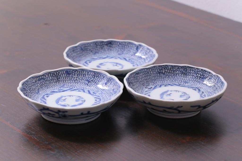 江戸後期　伊万里　成化年製　微塵(みじん)唐草・蛸唐草文　染付小皿3枚セット(和食器)