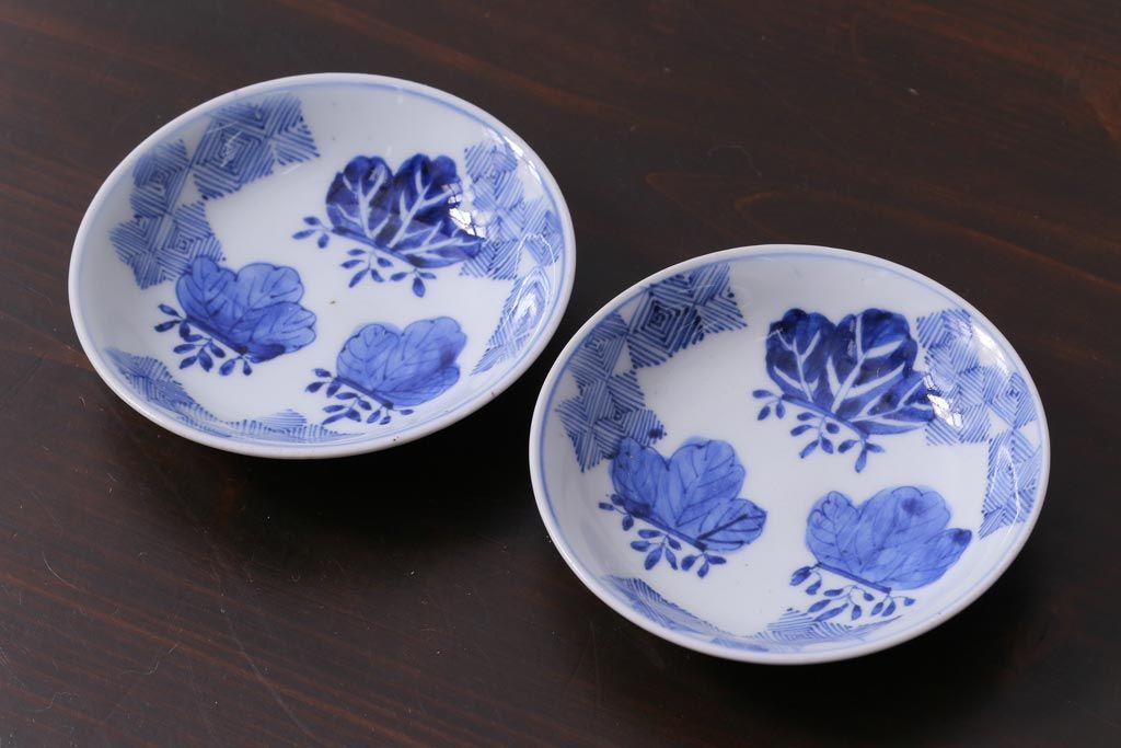 和製アンティーク　幕末　伊万里　五三桐の紋様が描かれた染付小皿2枚セット(和食器)