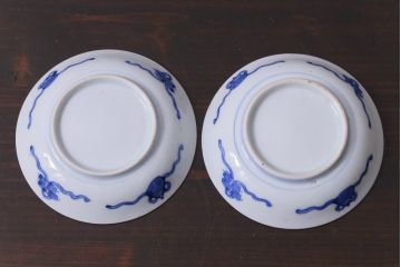 和製アンティーク　幕末　伊万里　五三桐の紋様が描かれた染付小皿2枚セット(1)(和食器)