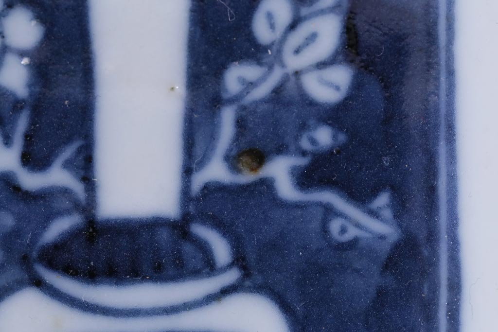 江戸期　梅の図　和の空間を彩るアンティークの染付小皿3枚セット(角皿、和食器)(2)