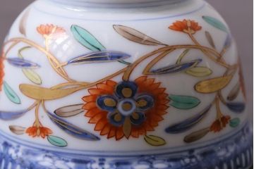 和製アンティーク　江戸期　草花文　色彩鮮やかな色絵の向付(そば猪口、和食器)(1)