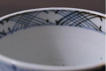 江戸後期　四弁花文 淡い藍が味わい深いアンティークのそば猪口(蕎麦猪口、和食器)(2)