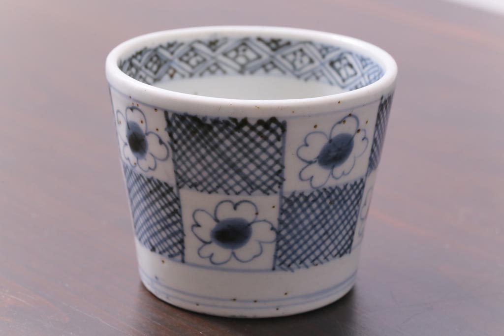 江戸後期　桜文(さくら文) 味のある色合いのそば猪口(蕎麦猪口、和食器)