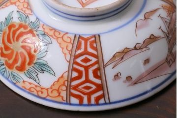 和製アンティーク　古伊万里　江戸期　華やかな色絵染付の蓋つき茶碗2客セット(和食器)