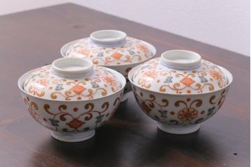 古民具・骨董　江戸期　上品な雰囲気の色絵蓋付茶碗(和食器)3客セット