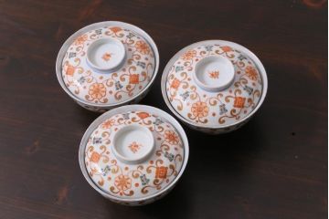 古民具・骨董　江戸期　上品な雰囲気の色絵蓋付茶碗(和食器)3客セット