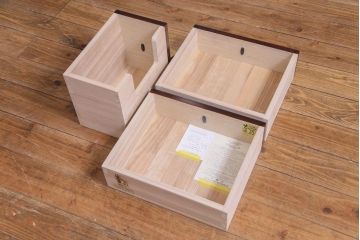 中古　伝統民芸家具　岩谷堂　NO.145　格式高い和の空間を演出する鏡台(姿見、ミラー、ドレッサー)(定価約31万円)