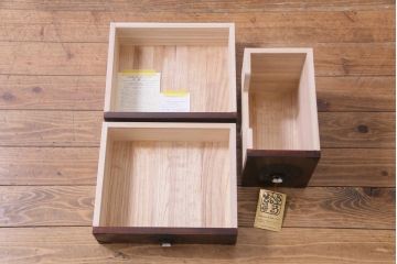 中古　伝統民芸家具　岩谷堂　NO.145　格式高い和の空間を演出する鏡台(姿見、ミラー、ドレッサー)(定価約31万円)