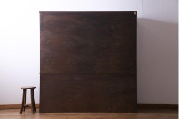 中古　伝統民芸　岩谷堂箪笥　菊幸　欅の杢目と金具が迫力のある61間茶棚(食器棚、収納棚)(定価約146万円)