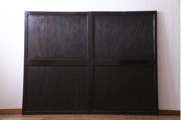 明治期　杉材　漆塗り　幅広サイズで存在感抜群の帯戸2枚セット(板戸、引き戸、建具)(R-035765)