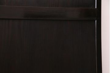 明治期　杉材　漆塗り　幅広サイズで存在感抜群の帯戸2枚セット(板戸)(1)