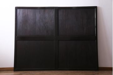 明治期　杉材　漆塗り　幅広サイズで存在感抜群の帯戸2枚セット(板戸)(1)