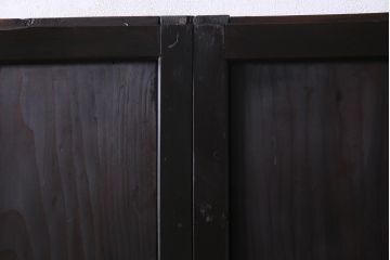 明治期　杉材　漆塗り　幅広サイズで存在感抜群の帯戸2枚セット(板戸)(1)