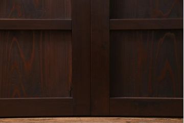 和製アンティーク　大正期　味わい深い木目のシンプルな板戸(引き戸、建具)2枚セット