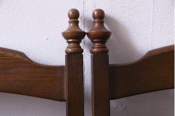 中古　飛騨産業　キツツキ　絵画のようなファブリックが素敵な3人掛けソファ