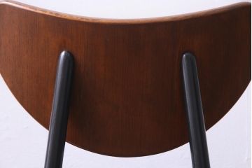 北欧ビンテージ家具　G-PLAN(ジープラン)　シックモダンな雰囲気漂うバタフライチェア(ダイニングチェア)