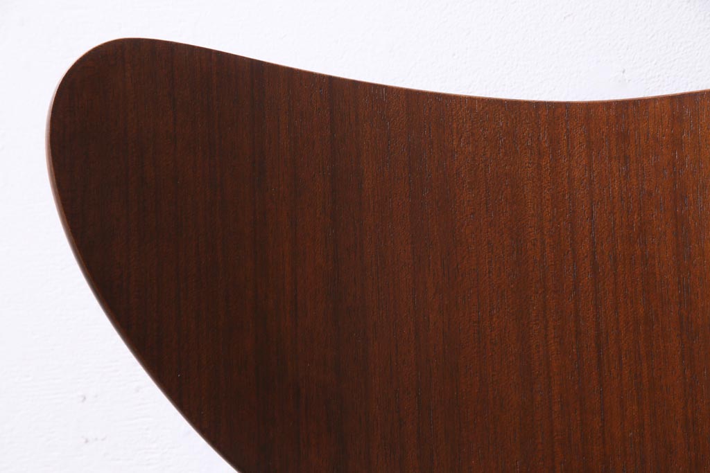 北欧ビンテージ家具　G-PLAN(ジープラン)　シックモダンな雰囲気漂うバタフライチェア(ダイニングチェア)(1)