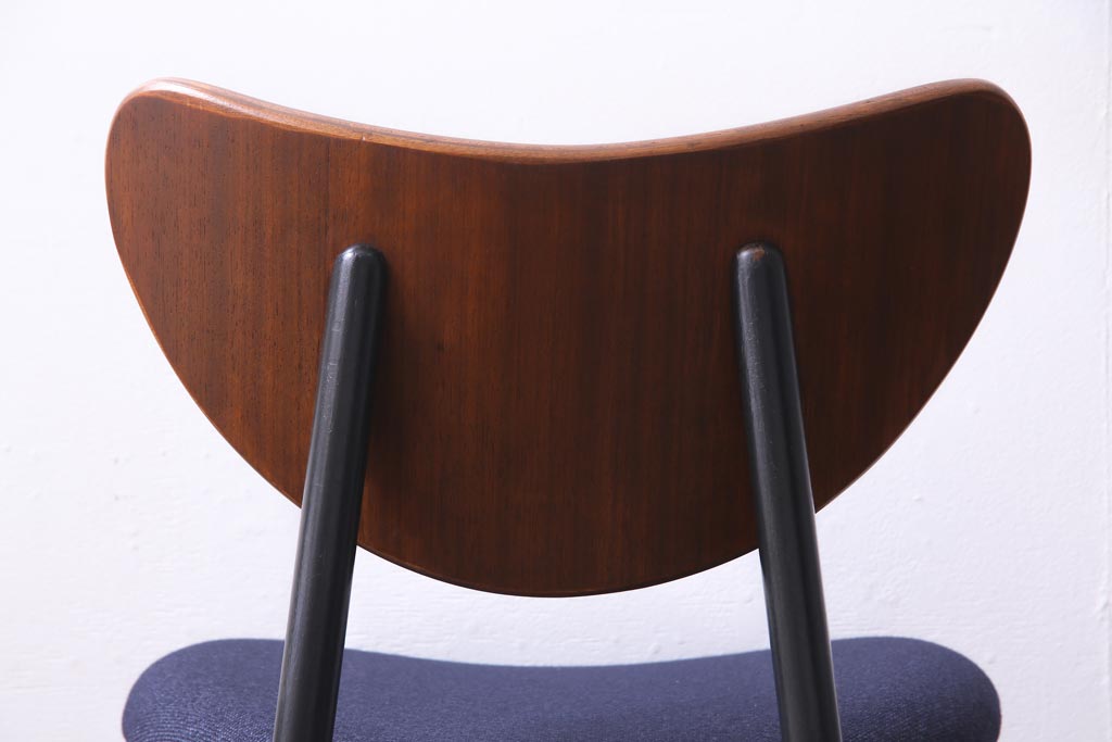 北欧ビンテージ家具　G-PLAN(ジープラン)　シックモダンな雰囲気漂うバタフライチェア(ダイニングチェア)(1)