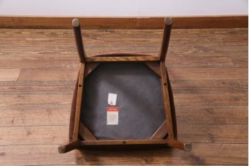 ヴィンテージ家具　北欧ビンテージ　G-PLAN(ジープラン)　ぬくもり溢れる佇まいが魅力的なラダーバックチェア(ダイニングチェア)(2)