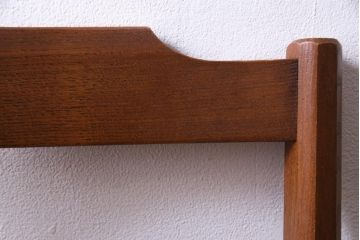 ヴィンテージ家具　北欧ビンテージ　G-PLAN(ジープラン)　ぬくもり溢れる佇まいが魅力的なラダーバックチェア(ダイニングチェア)