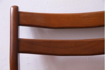 ヴィンテージ家具　北欧ビンテージ　チーク材　レトロで温かな雰囲気漂うダイニングチェア(椅子、イス、ワークチェア)(R-035785)