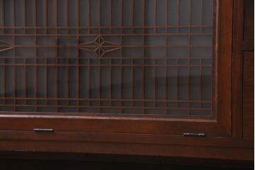 ラフジュ工房オリジナル　古建具リメイク　和モダンな雰囲気漂う組子を使った脚付きローボード(テレビ台、テレビボード、リビングボード)