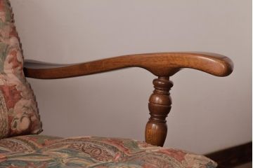 中古　飛騨産業　キツツキ　絵画のようなファブリックが素敵な1人掛けソファ