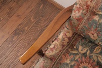 中古　飛騨産業　キツツキ　絵画のようなファブリックが素敵な1人掛けソファ(1)