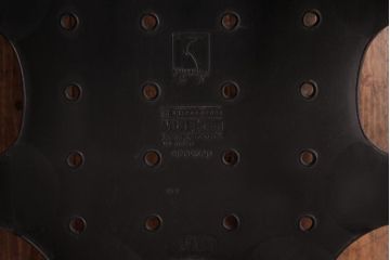 中古　飛騨産業　キツツキ　絵画のようなファブリックが素敵な1人掛けソファ(1)